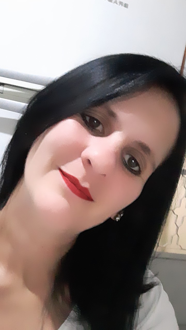 Talita Fernanda Bellon Bueno